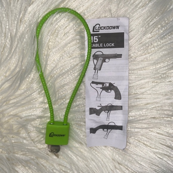 Gun lock with Key - Picture 1 of 1